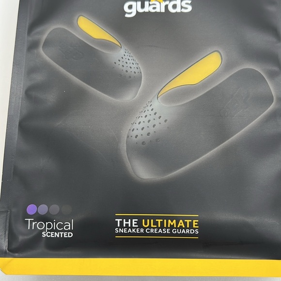 Crep Protect Small Sneaker Crease Guards - Picture 6 of 7